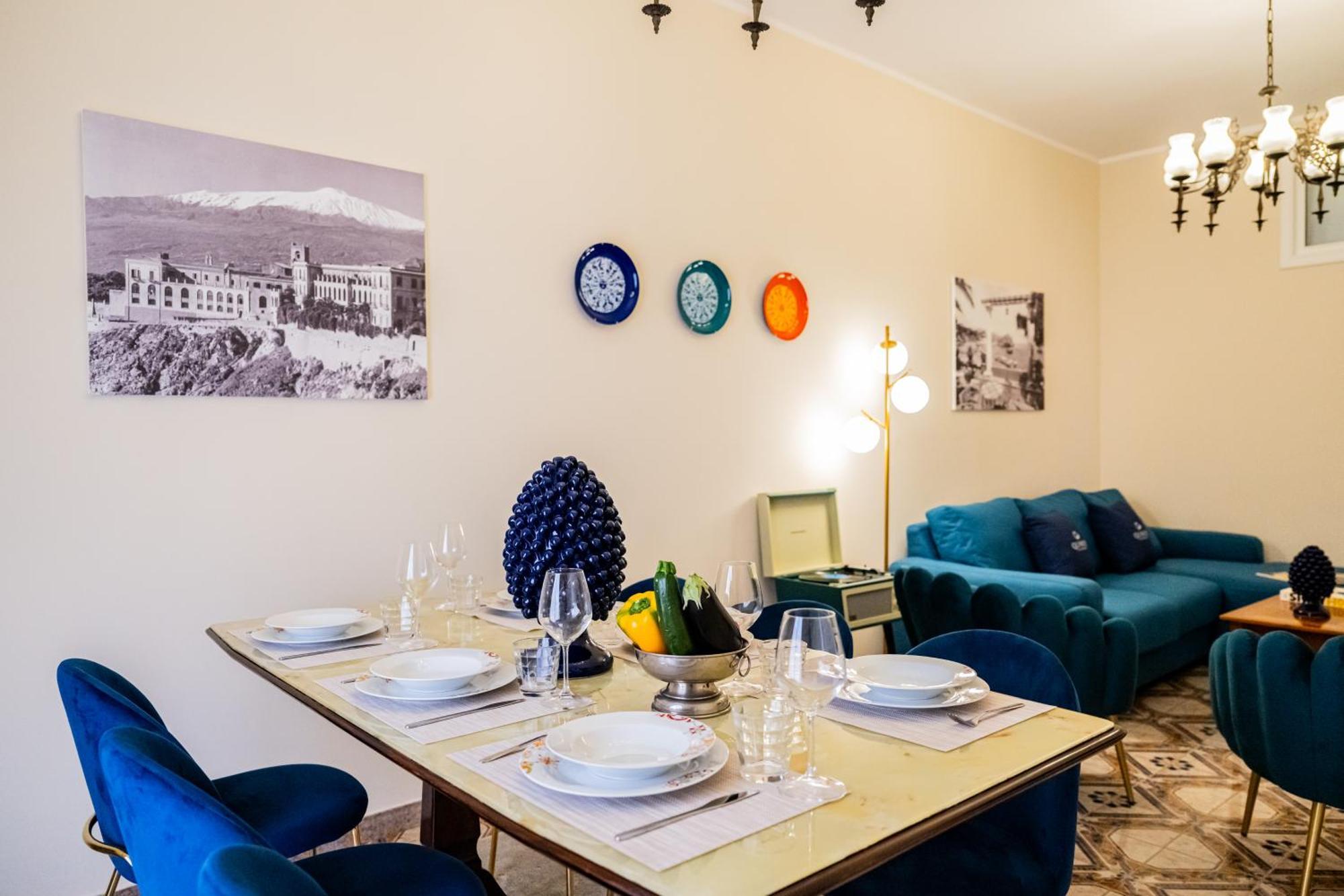 Achilles Apartment Giardini Naxos Eksteriør billede